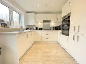 Windsor Road- click for photo gallery